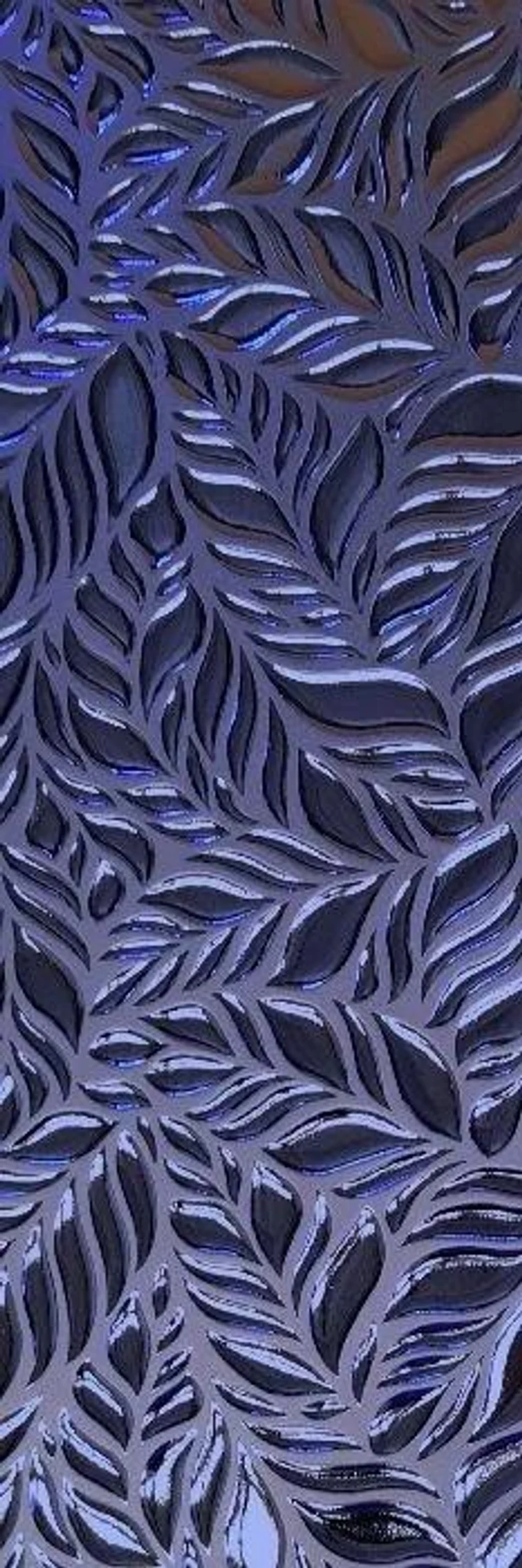 10c44634-a0df-4186-b461-e26397d6dbd6-hojas-navy-gloss-30x90-roced-ceramica-decorativa.jpeg